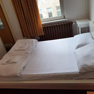 Maerkischer Hof 3* Berlin